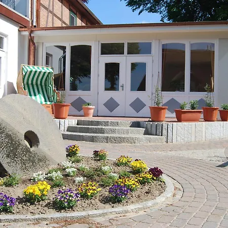 Отель Flair Strengliner Muehle 3*